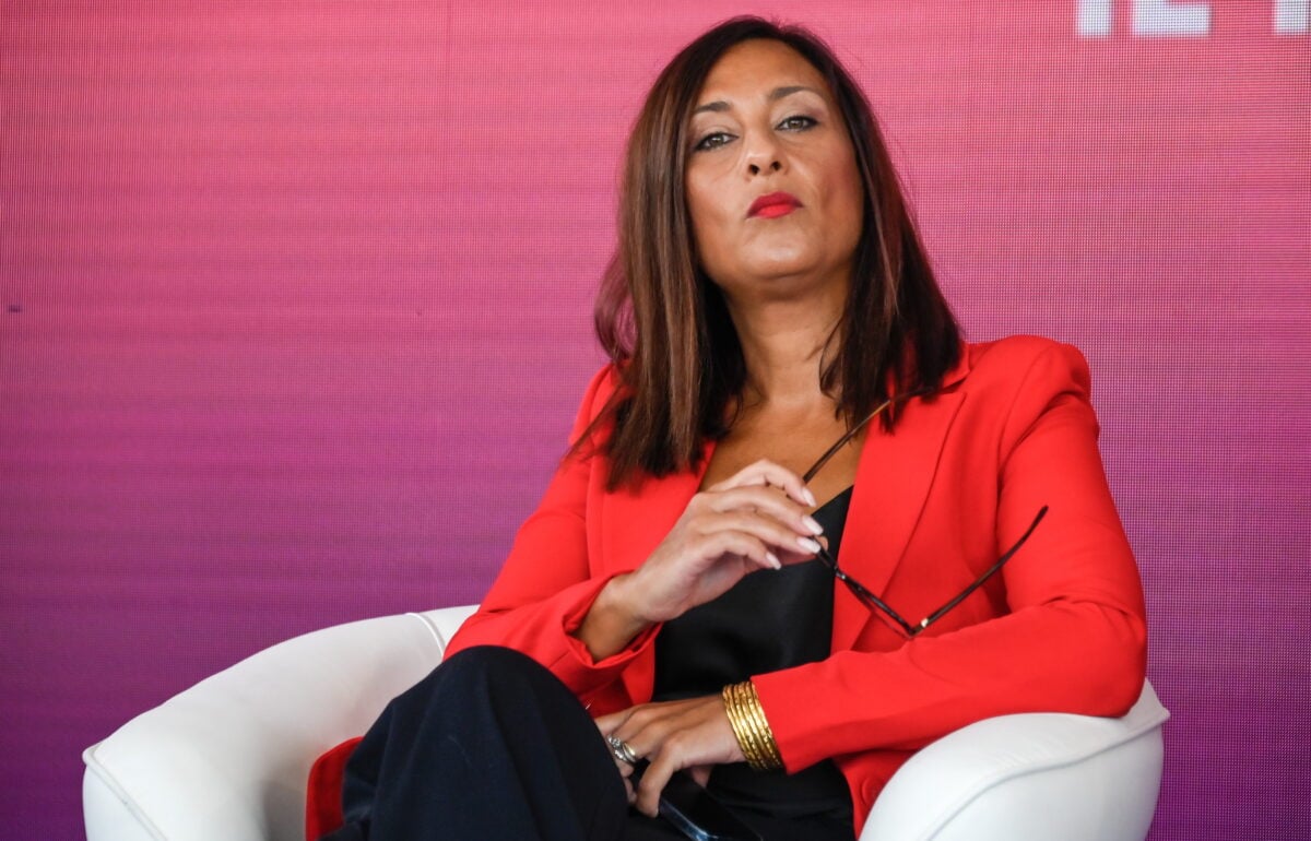 Roma attacca: «Madrid chiarisca i finanziamenti e lo scopo dei centri»