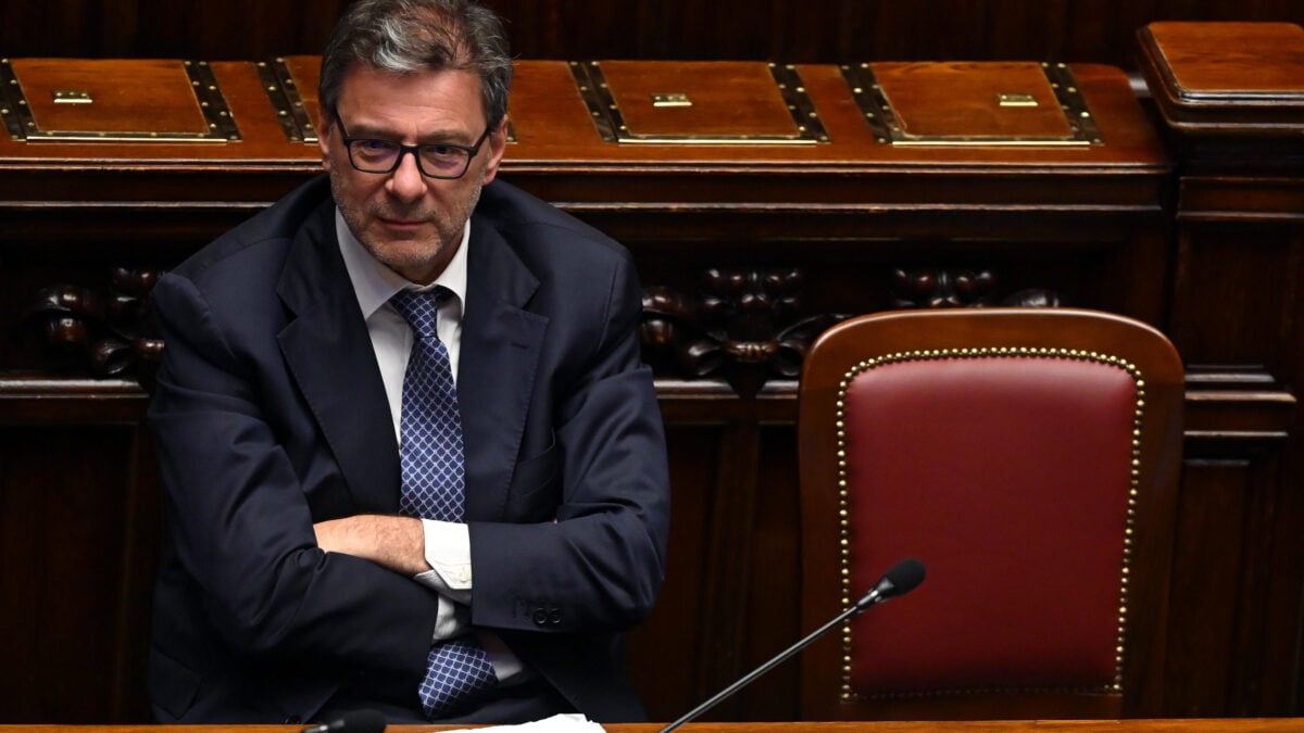 Giorgetti frena l’assalto alla diligenza sul fondo Safe. Non sarà una manovra «elettorale»