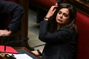 Boldrini sacrificata per Conte
