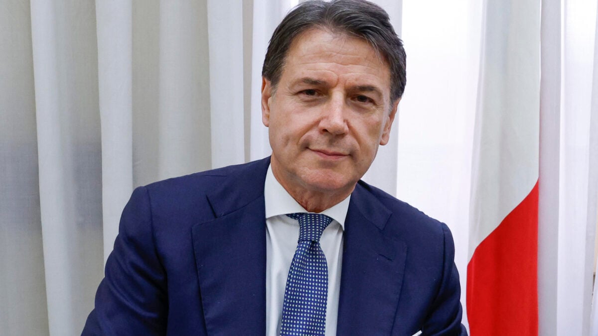 La sinistra capirà tardi che Conte pensa a sé