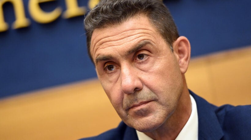 «Se Giorgia mi chiama, io le rispondo»