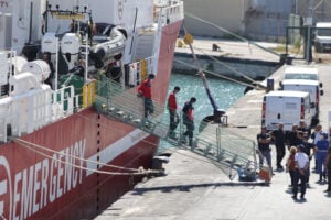 Effetto crollo degli sbarchi: in crisi le coop dell’accoglienza