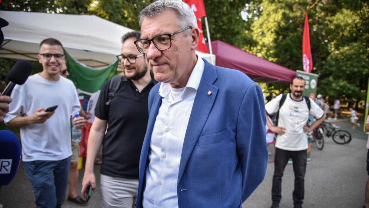 La Russa su Marcinelle: «Da Landini pure offese sessiste». Cgil a cena nel privé con i belgi anti italiani