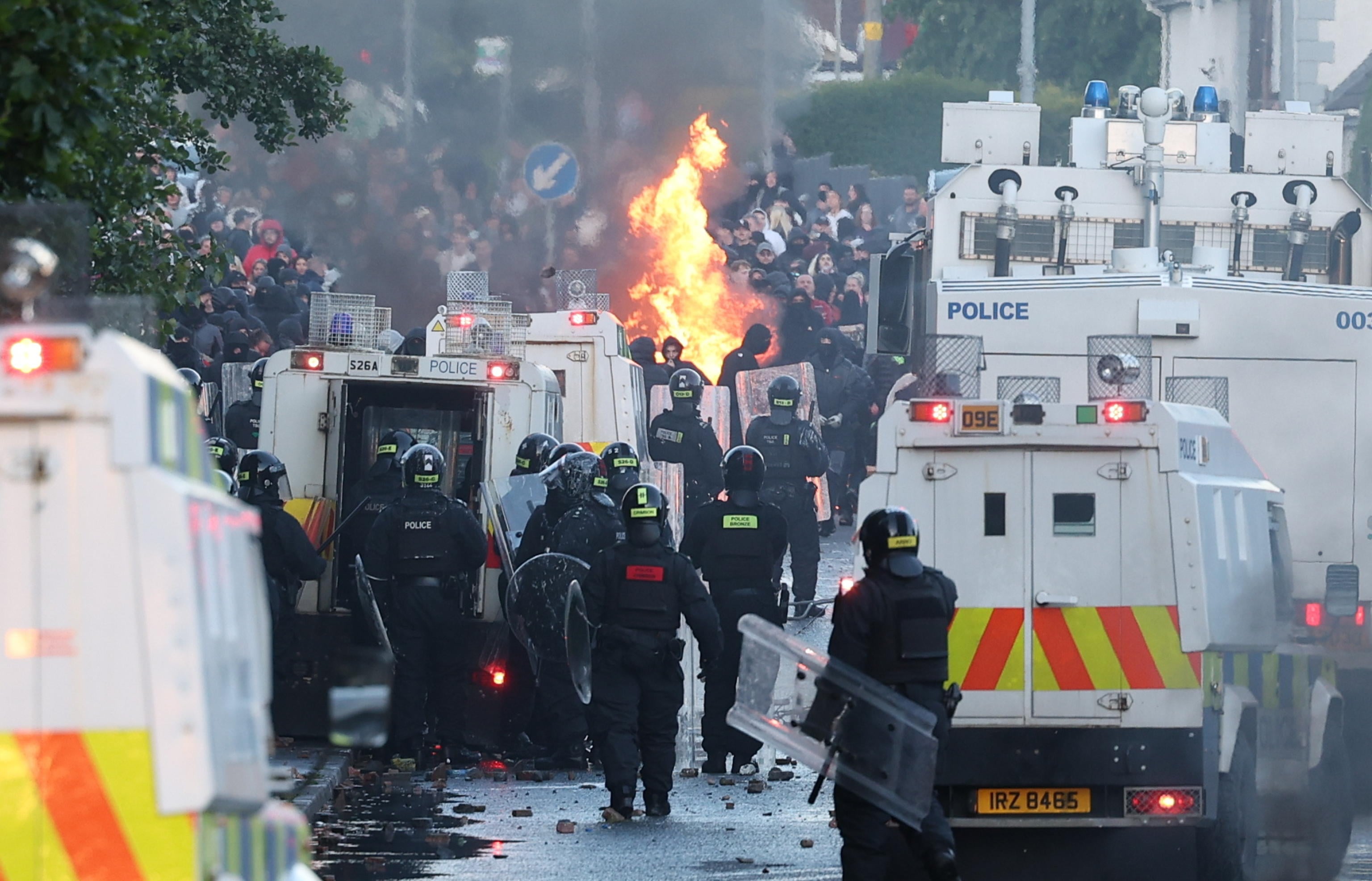 in irlanda del nord ricompare l8217ira e aizza la rivolta contro i clandestini da Laverita.info in irlanda del nord ricompare l8217ira e aizza la rivolta contro i clandestini