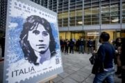 Pure un lungolago intitolato a Ramelli fa affondare gli Antifa nel ridicolo