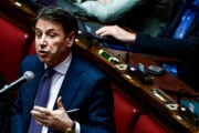 Altra ombra sull’affare mascherine: Dpi trasportati con aerei fantasma