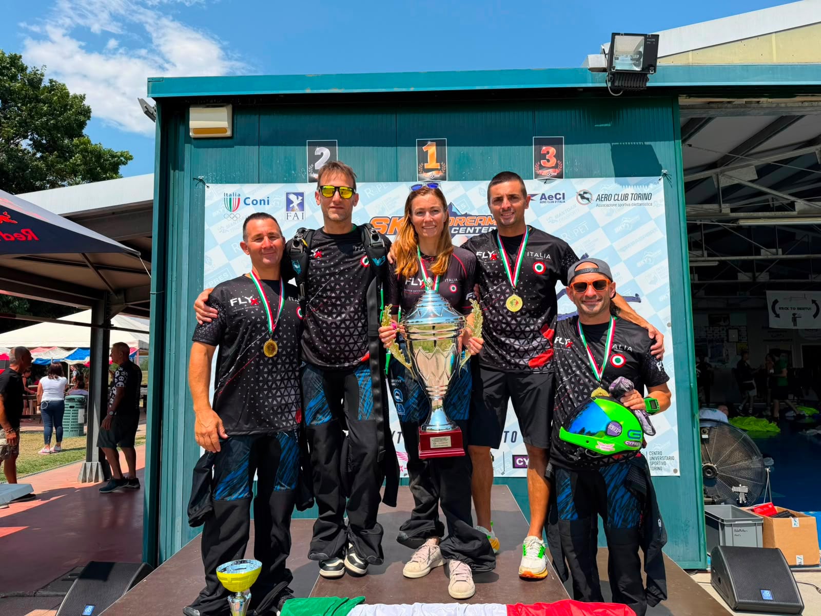 amnesya fly x nella storia ottavo titolo italiano consecutivo nel paracadutismo da Laverita.info amnesya fly x nella storia ottavo titolo italiano consecutivo nel paracadutismo