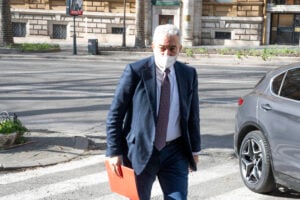 arcuri mascherine sprecate