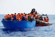 Con i barconi tornano i morbi del passato