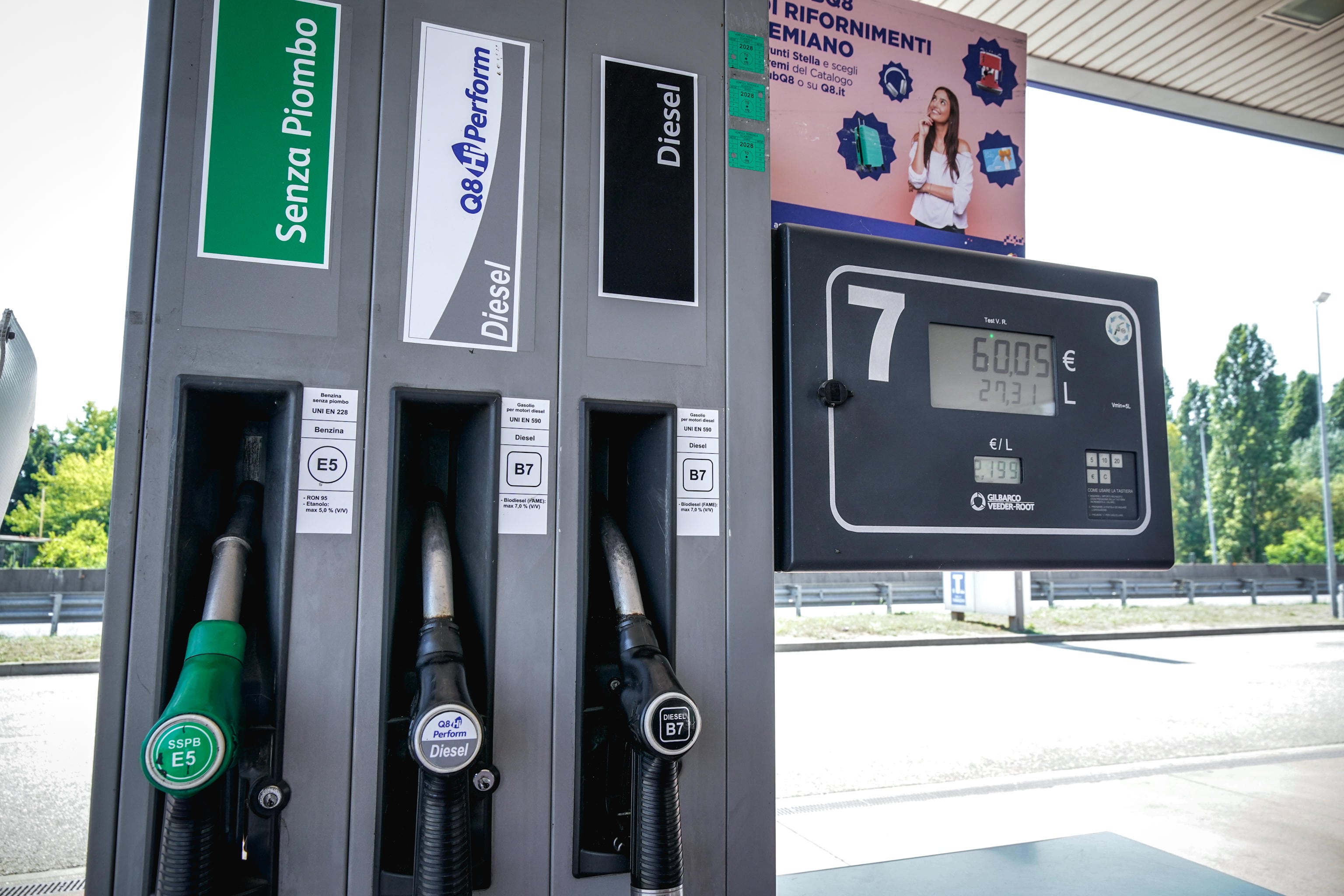 carburanti il caro gasolio si mangia il taglio delle accise diesel a 2173 euro da Laverita.info carburanti il caro gasolio si mangia il taglio delle accise diesel a 2173 euro