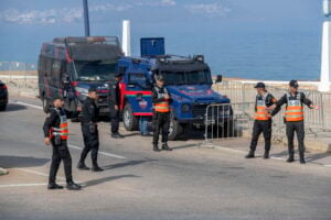 polizia marocco ceuta migranti