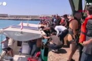 Traghetto si rovescia al largo di Cipro Nord: almeno 6 morti