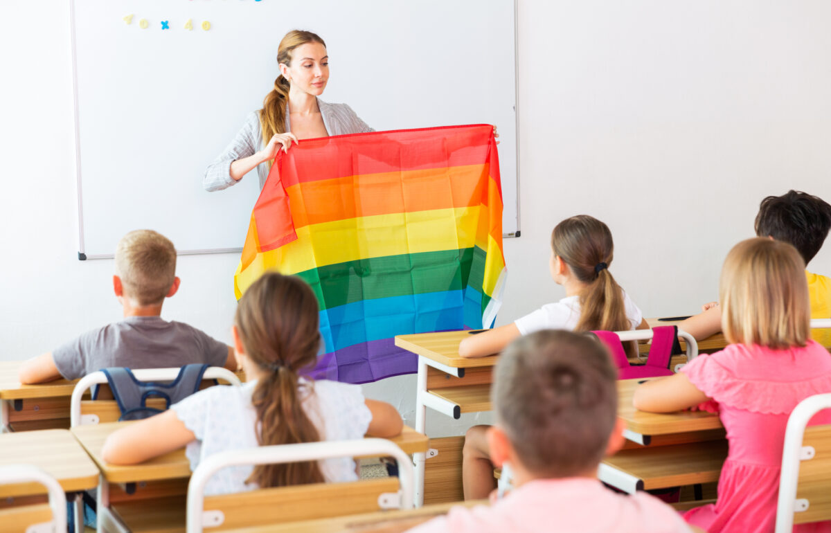 Il consenso informato ridà alle famiglie il diritto/dovere di educare