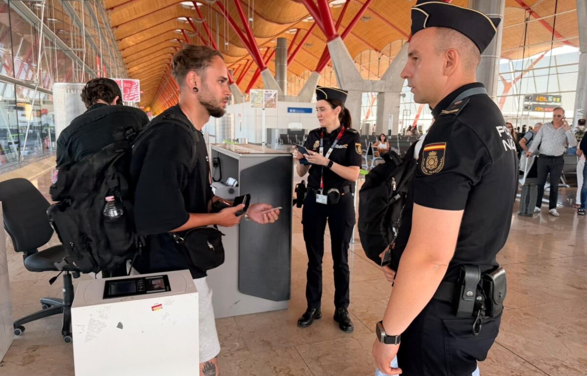 controlli aeroporti spagna italia