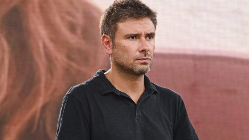 Di Battista rifiuta l’aereo del governo