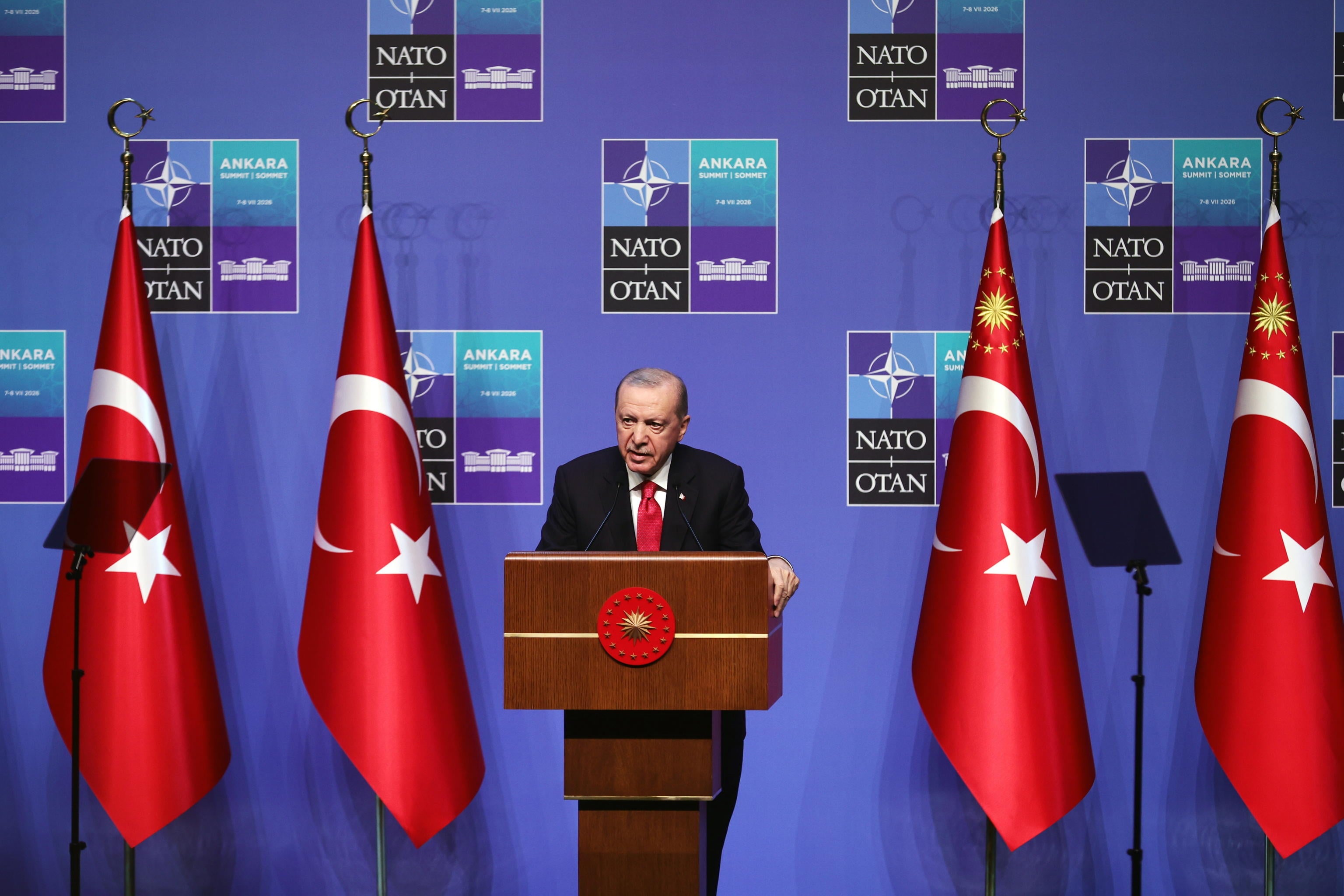 erdogan turchia stretti