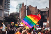 Pure gli Lgbtq+ mollano i progressisti