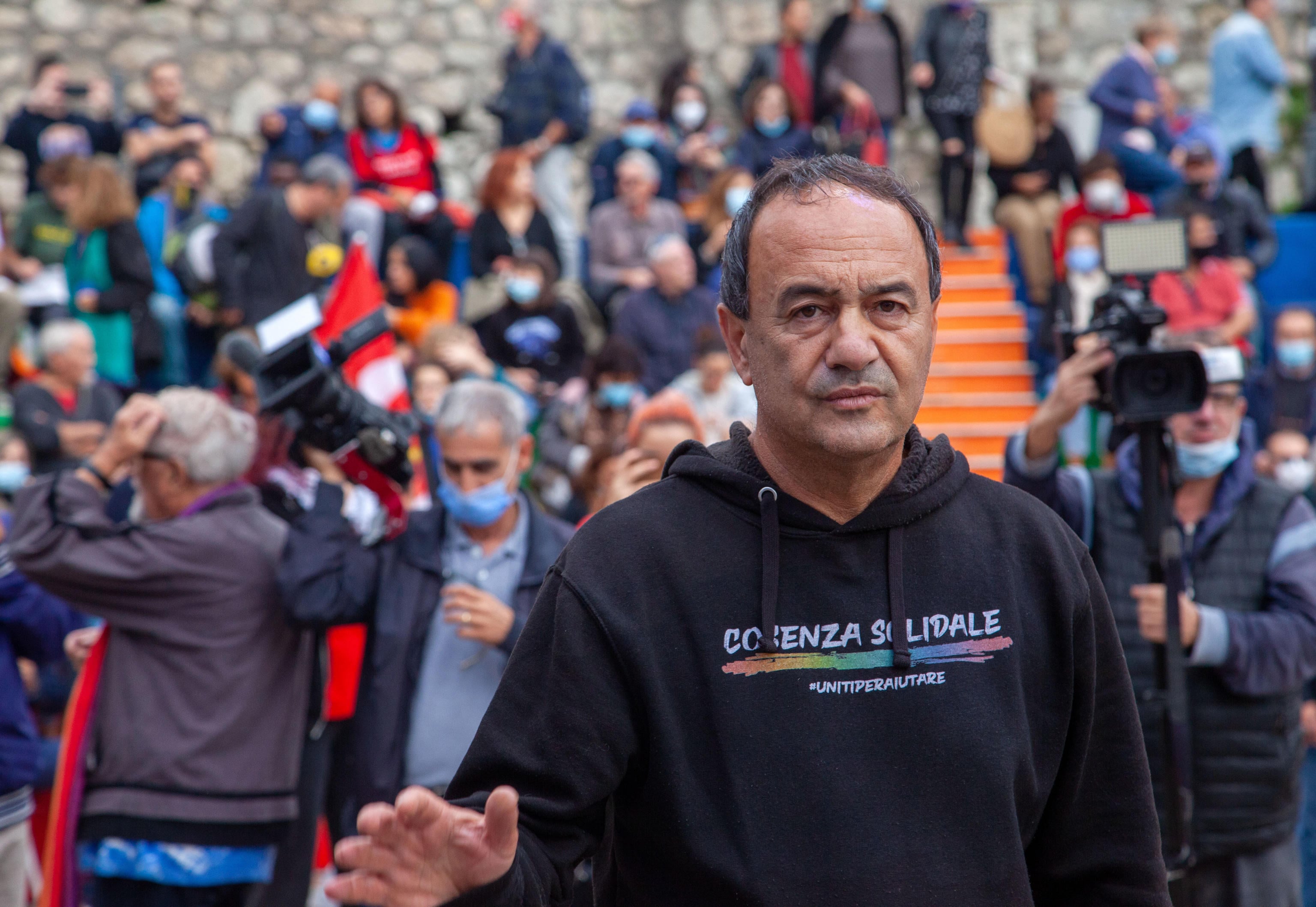 il sud non si salva col modello riace pure gli stranieri ormai lo evitano da Laverita.info il sud non si salva col modello riace pure gli stranieri ormai lo evitano