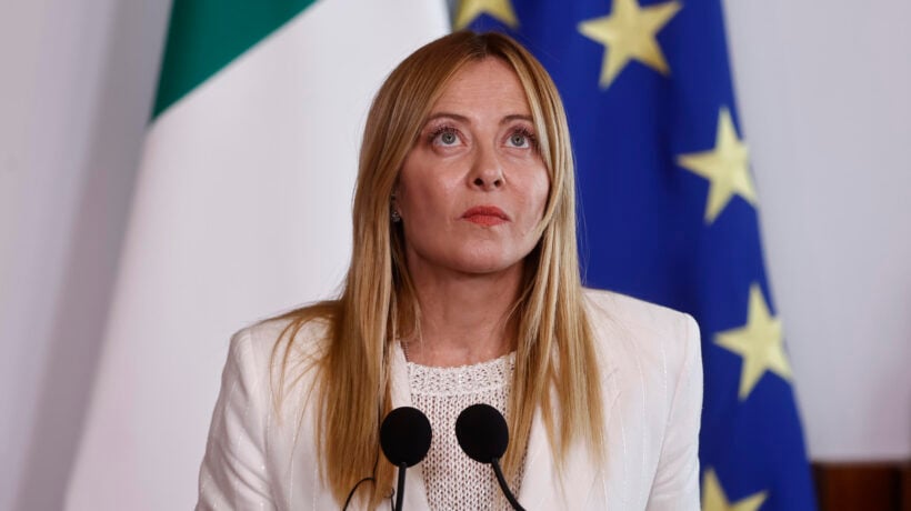 Giorgia Meloni affonda le balle della Schlein sui migranti