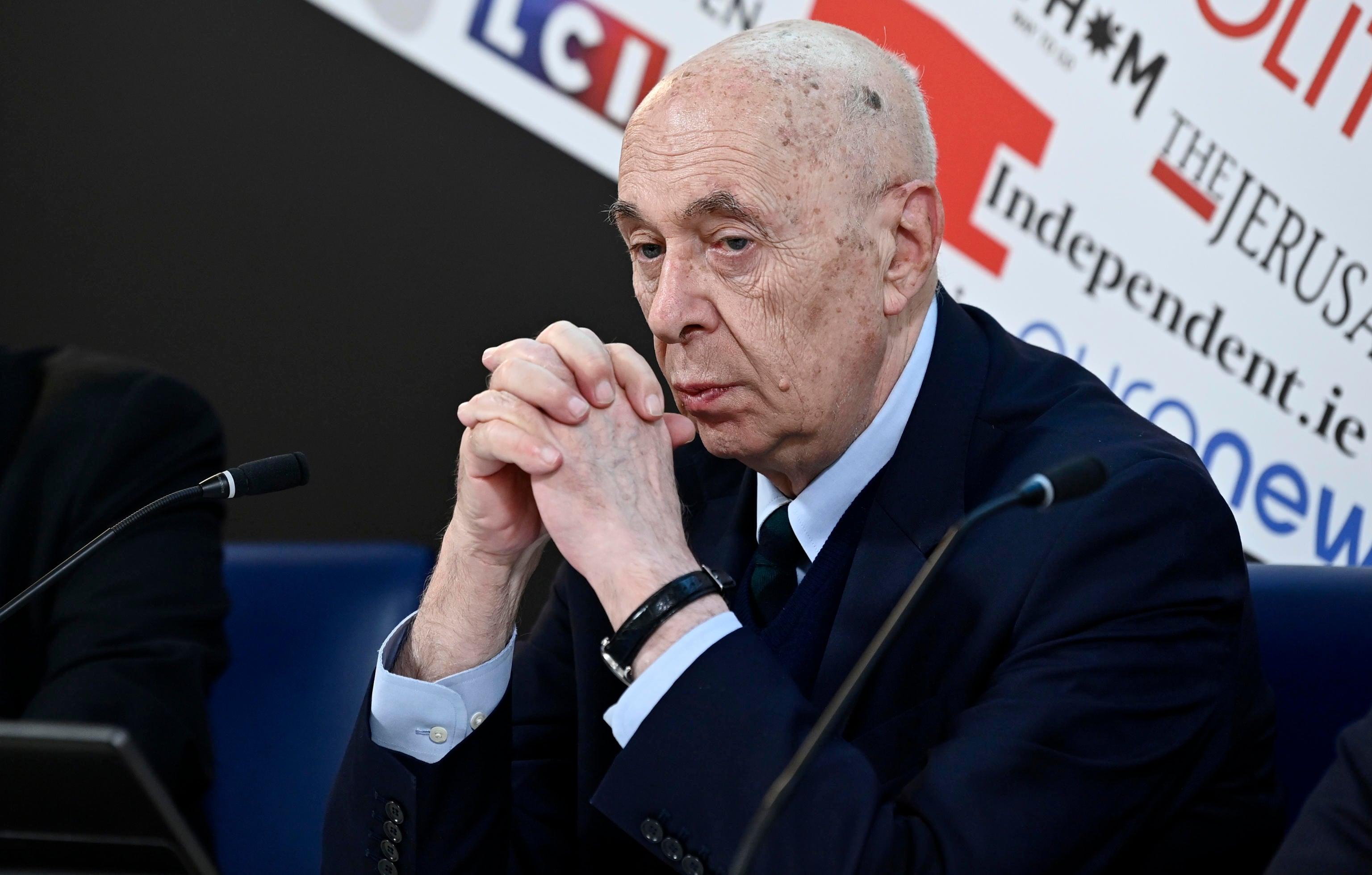 caro mieli maestro del giornalismo alle vongole da Laverita.info caro mieli maestro del giornalismo alle vongole