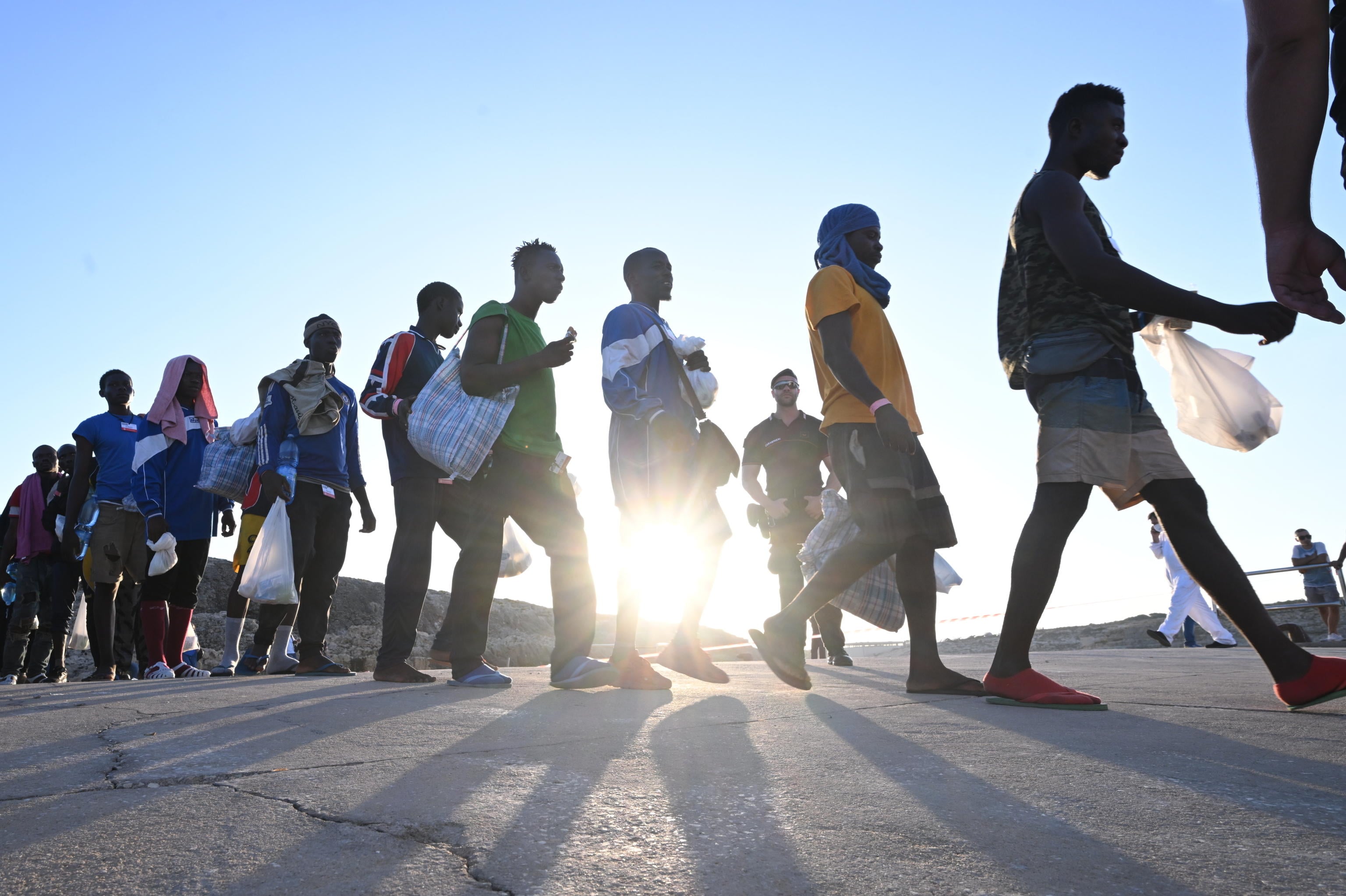 migranti ora anche la svizzera rispedisce in italia i richiedenti asilo da Laverita.info migranti ora anche la svizzera rispedisce in italia i richiedenti asilo