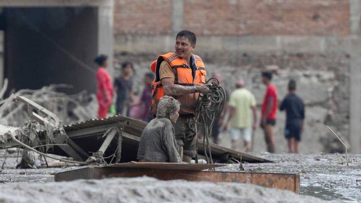 Apocalisse Nepal, quasi 600 morti.  Unità di crisi italiana a Katmandu