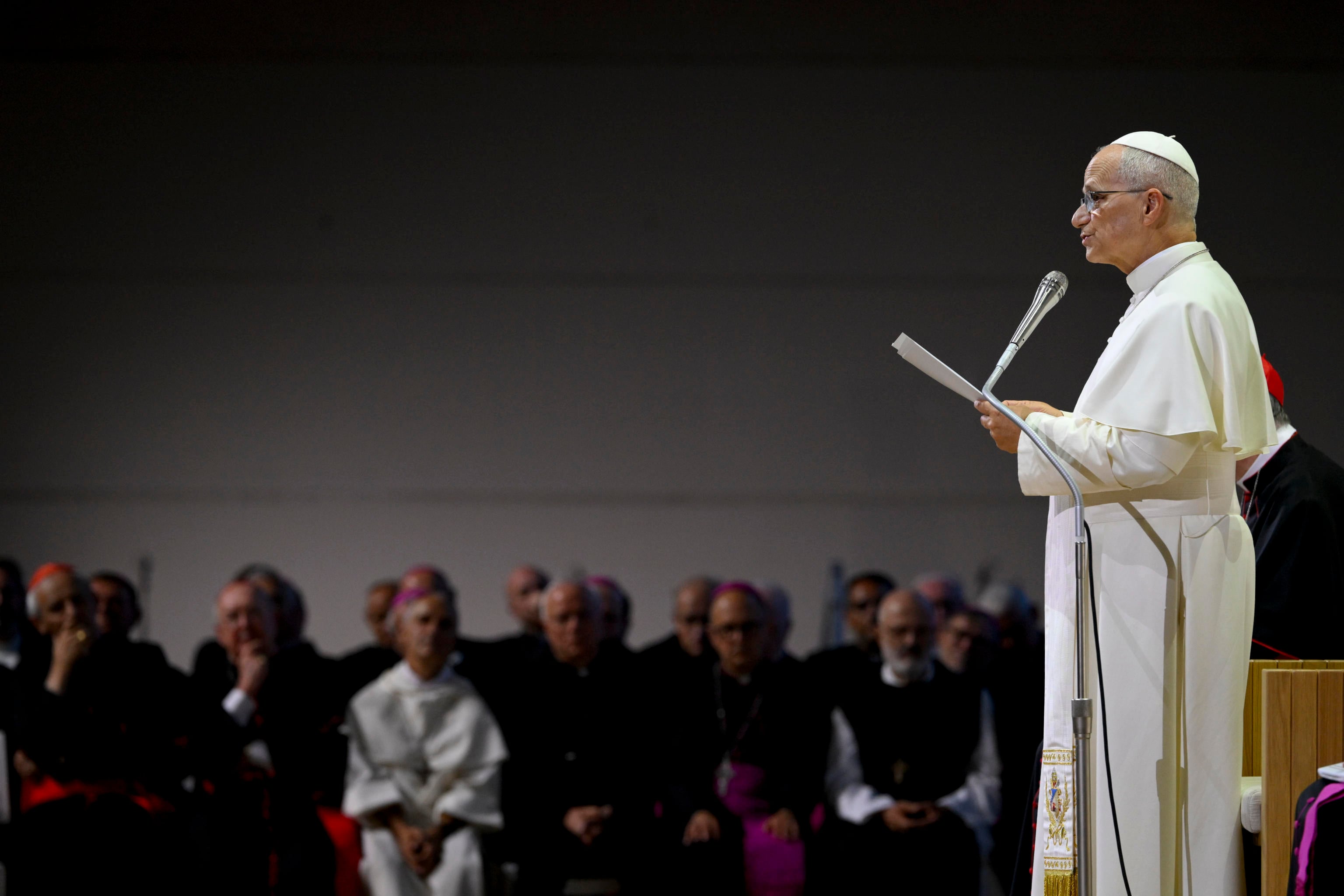 Papa Leone XIV durante il suo intervento al Meeting di Rimini