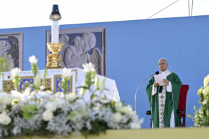 Papa Leone XIV durante la concelebrazione eucaristica a Rimini