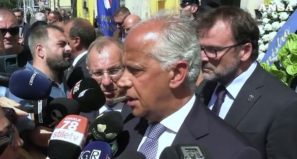 Ceuta, Piantedosi: «Necessaria la proroga allo stop di Schengen»