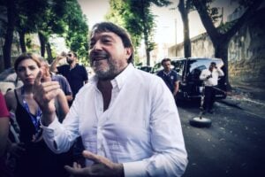 Attacco preventivo del suo legale alla Rai. Così Ranucci s’incolla alla poltrona