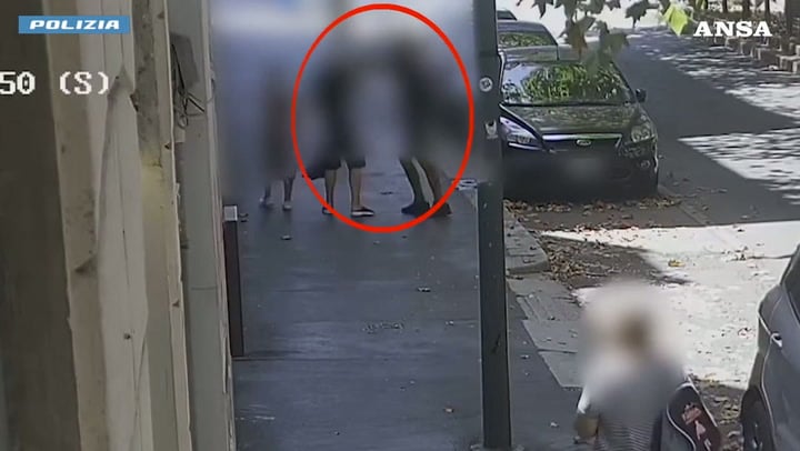 Rapina a un anziano a Milano, egiziano fermato grazie alle foto sul cellulare