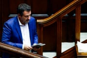 salvini tassa banche