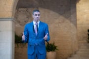 Giravolta di Sanchez: criticava la Meloni, ma la imita