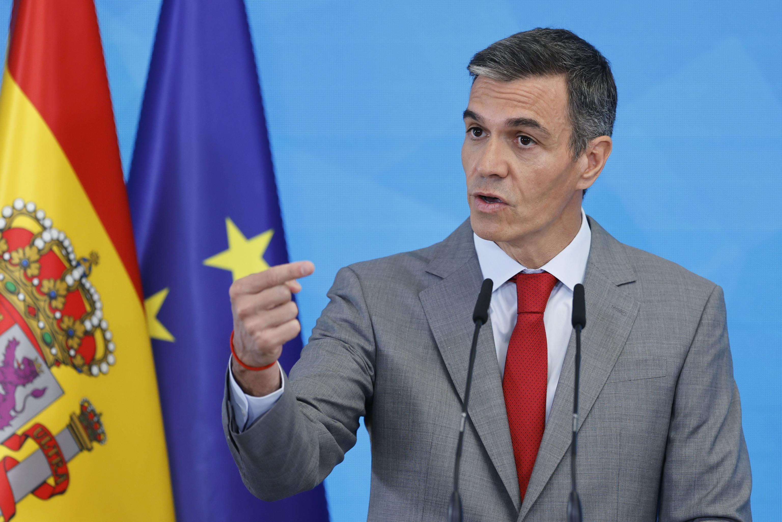 https://www.laverita.info/wp-content/uploads/2026/08/sanchez-migranti.jpg