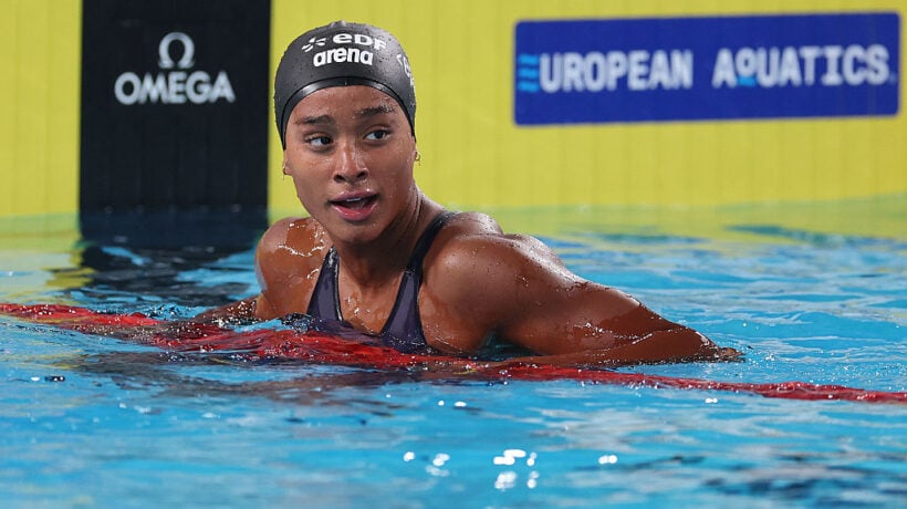 Sara Curtis: oro e altro record del mondo