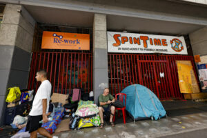 Trovato dell’hashish allo Spin time. Gasparri: «Destinato allo spaccio»