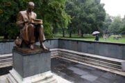 statua indro montanelli