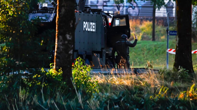 Sparatoria al rave in Svizzera, morta una 22enne italiana: il killer è in fuga