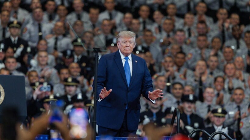 Trump: «Presto Hormuz sarà territorio Usa». Teheran: «Non si conquista con un tweet»