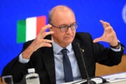 Caccia alla manina che ha dato ai media la bozza bocciata