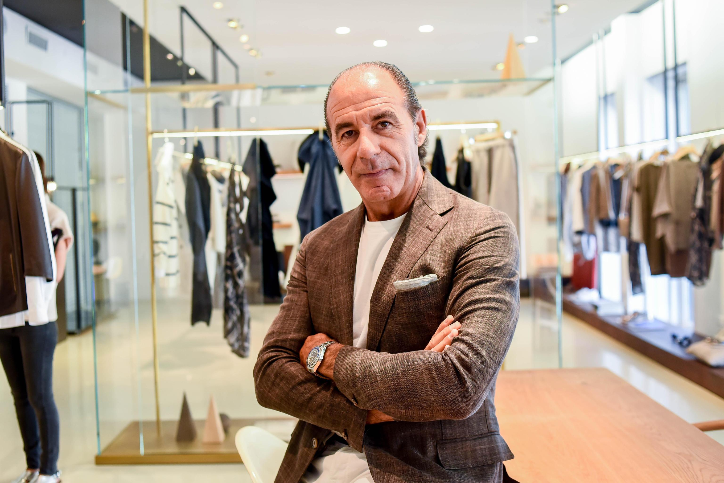 paolo zuntini il lusso non 232 un logo contano i materiali da Laverita.info paolo zuntini il lusso non 232 un logo contano i materiali