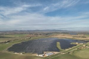 Spagna: il solare non basta a evitare l’aumento dei costi energetici