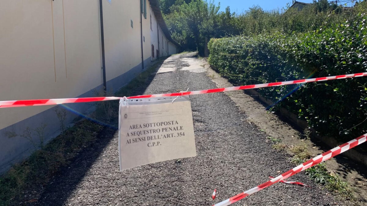 Paese terrorizzato dalla banda di ladri in fuga