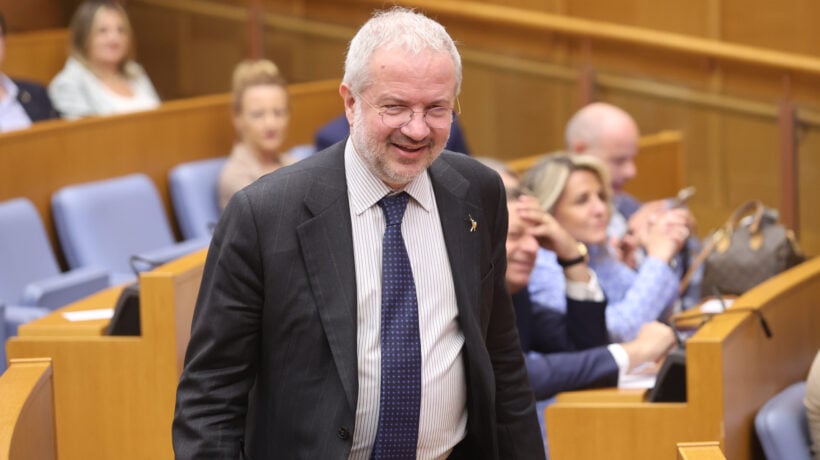 Claudio Borghi: «Tasse sulle banche, non sui cittadini. Ma se non passano allora basta…»