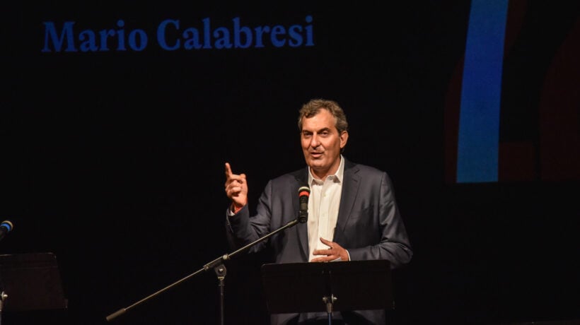 Calabresi a un passo dalla candidatura. Il Pd milanese ribolle, Schlein è nel pallone