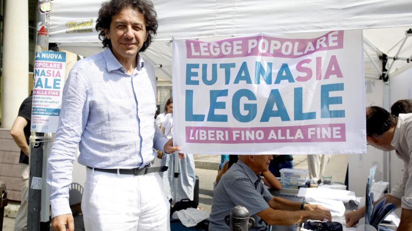Eutanasia, lo portarono a uccidersi in Svizzera. I pm: «Fu solidarietà verso il malato»