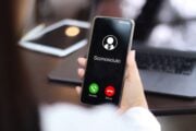In undici giorni 50 milioni di chiamate. Da Agcom e governo tre barriere