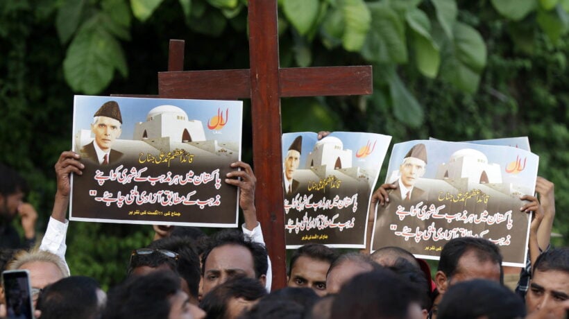 Cristiani perseguitati in Pakistan, ma Bruxelles non muove un dito
