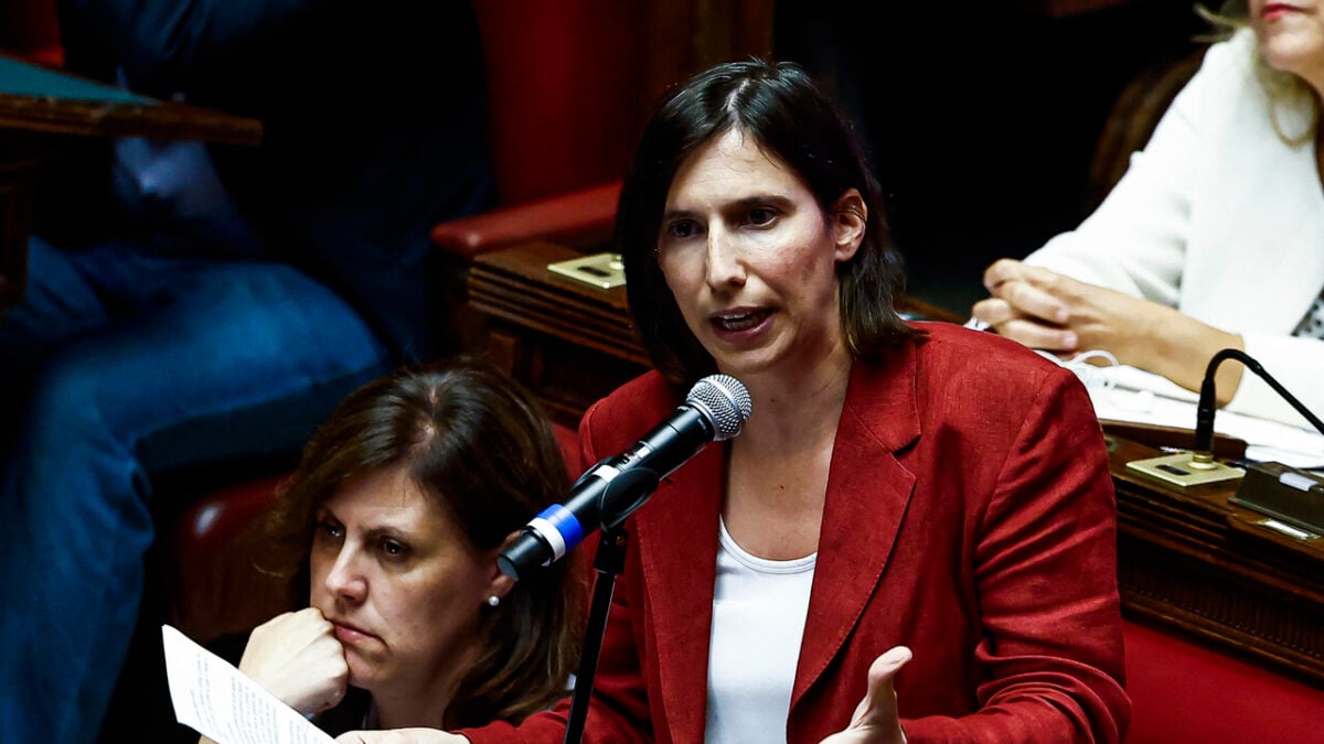 Schlein equilibrista tra i riformisti del Pd e il Conte pigliatutto. E De Luca va da Renzi