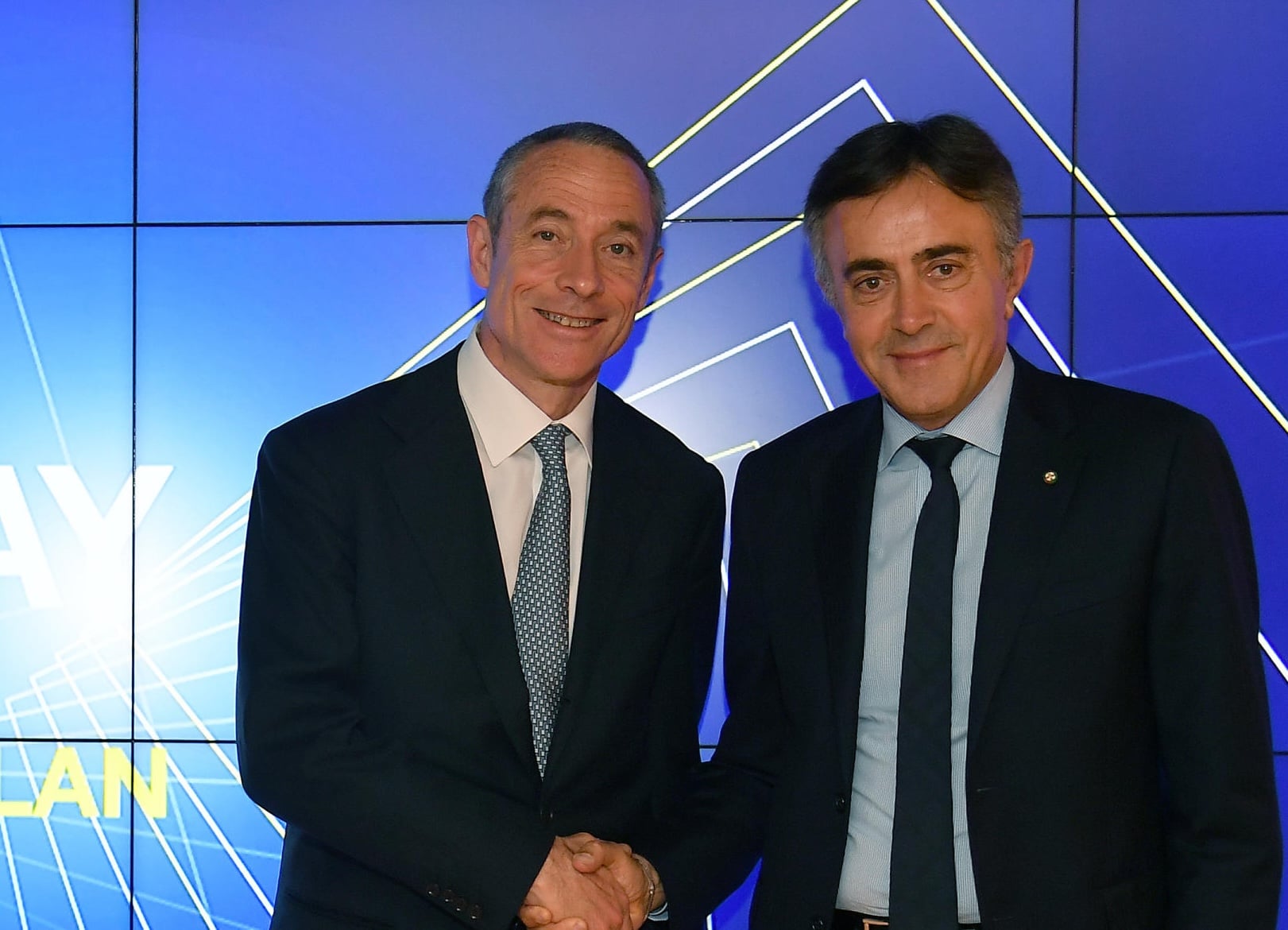 poste accelera sull8217integrazione di telecom da Laverita.info poste accelera sull8217integrazione di telecom
